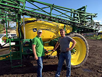 Прицепной опрыскиватель John Deere M732